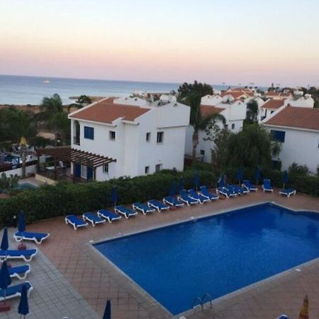 Maistros Hotel Apartments Protarász Kültér fotó